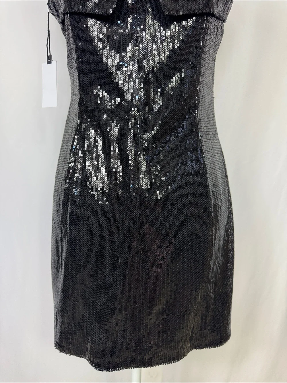 ASTR The Label Sequin Mini Dress Size Medium Black New Sleeveless - Picture 7 of 10